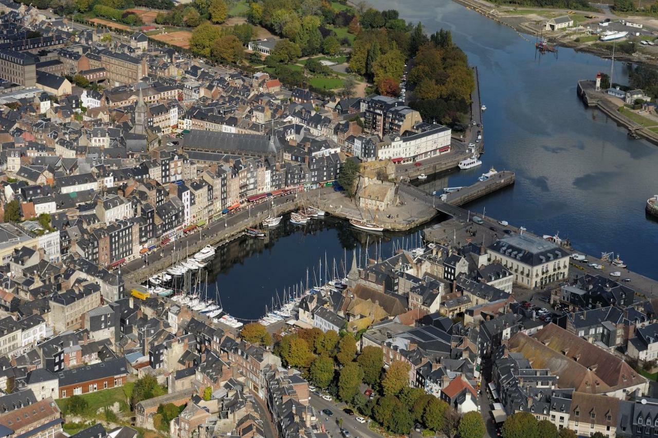 Bienvenue Chez Vous Apartment Honfleur Exterior foto