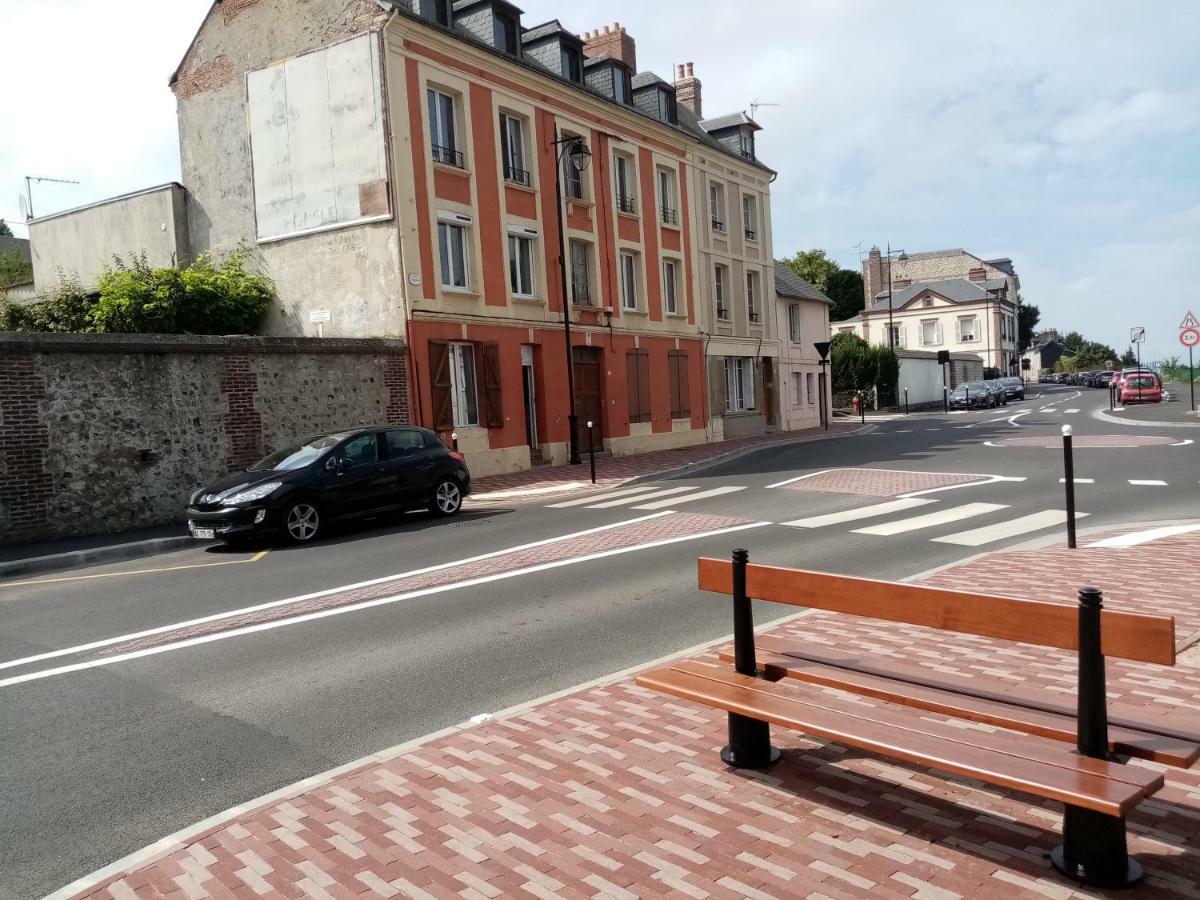 Bienvenue Chez Vous Apartment Honfleur Exterior foto